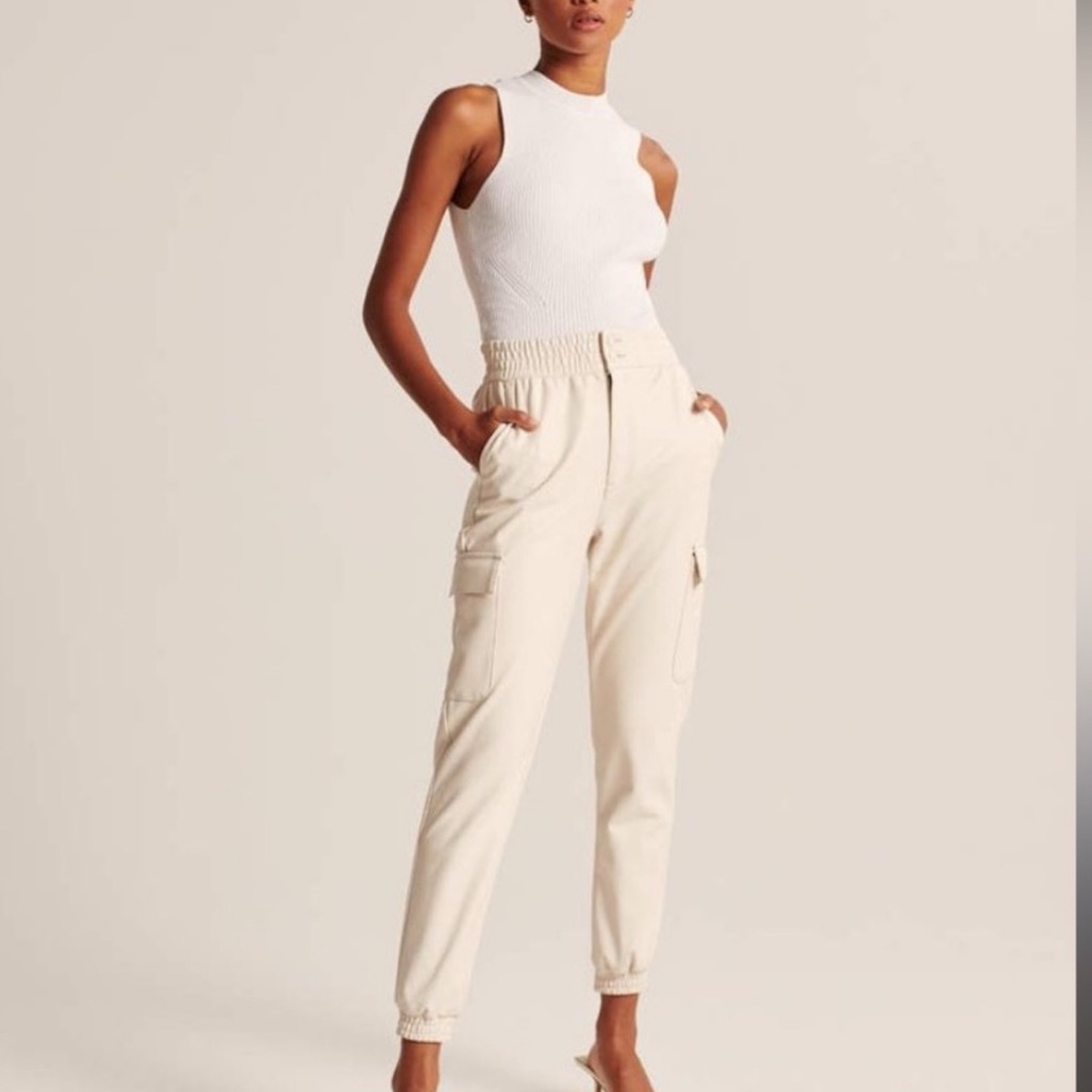 Abercrombie Leather Cargo Jogger Cream